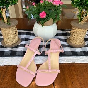 Pink Ann Taylor Loft pink heels! Size 9